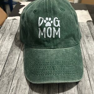 DOG MOM HAT